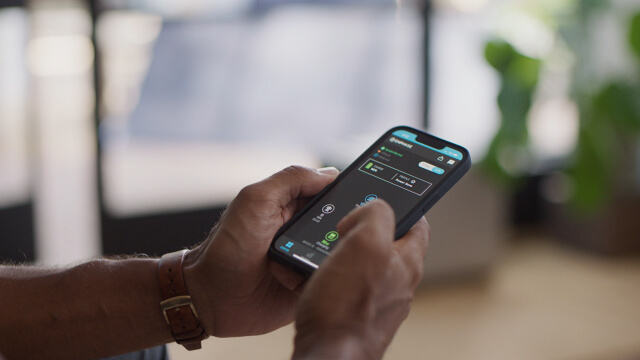 Real-time solar generator control and monitoring through a dedicated mobile app