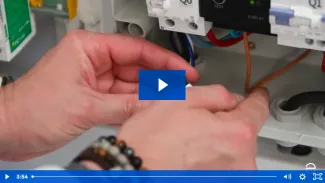 Comment installer les nouvelles pinces de mesure?