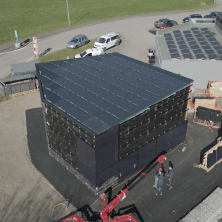 Enphase alimenta l'innovazione in un edificio industriale svizzero all'avanguardia