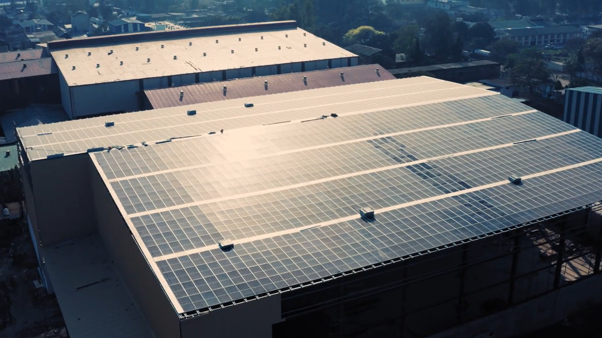 Des systèmes énergétiques sûrs, intelligents et puissants pour les entreprises